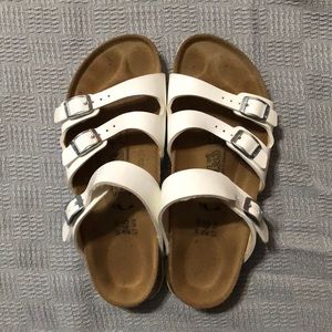 3 strap Birkenstocks